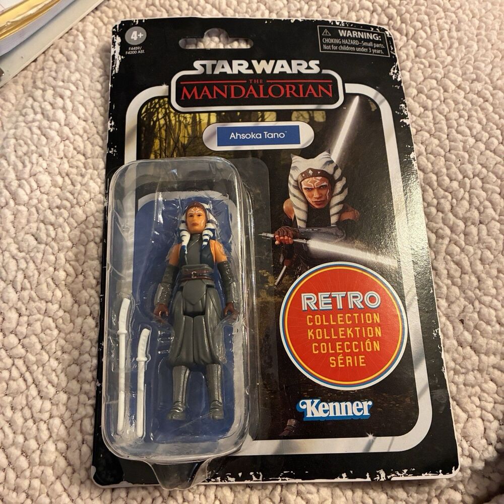 Star Wars the Mandalorian AHSOKA TANO Retro Collection By Kenner. NIB
